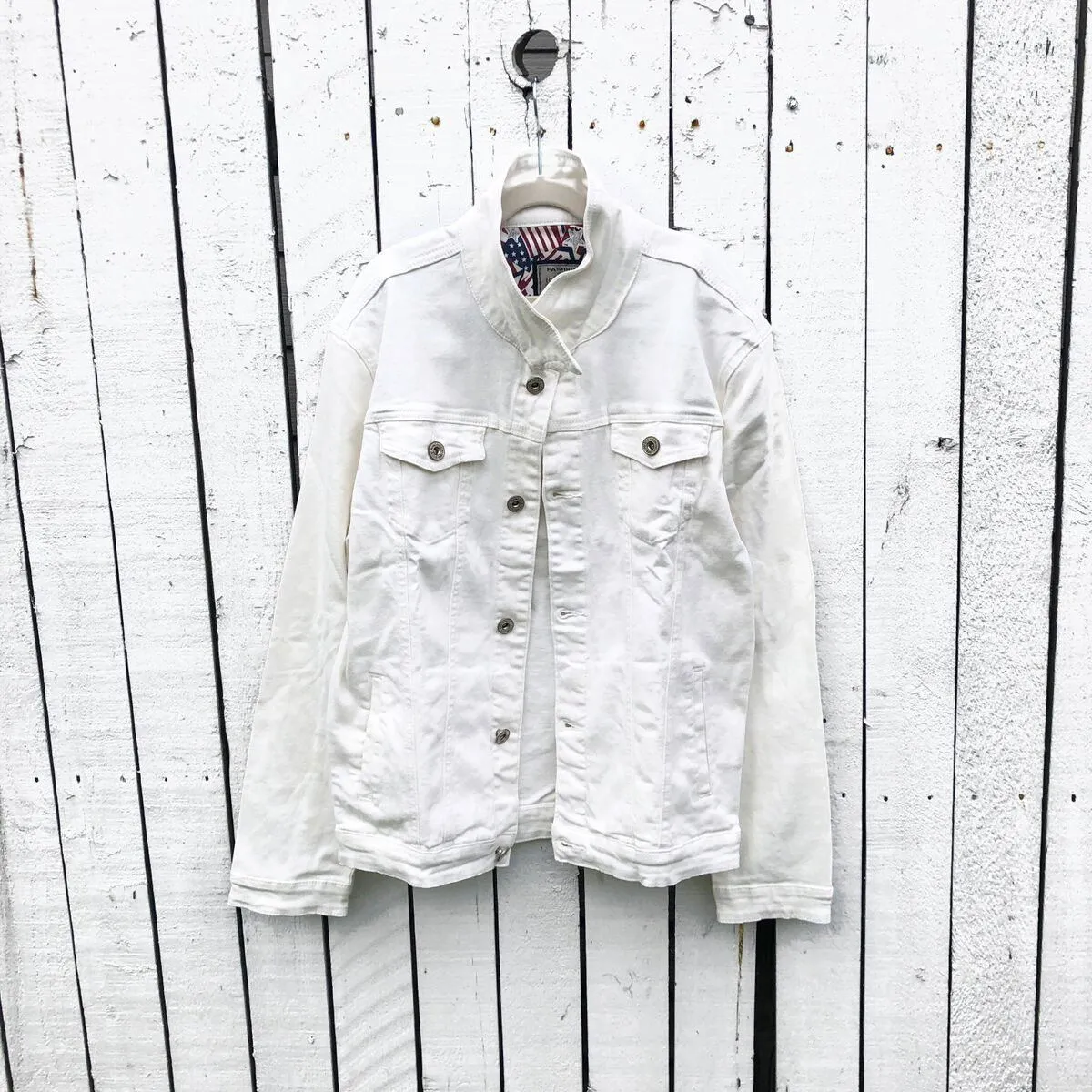 Basic White