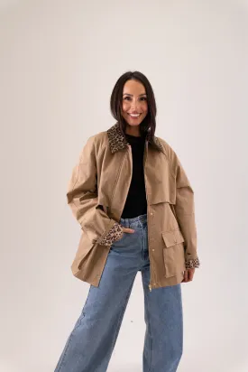 Caitlyn Leopard Contrast Trench Coat In Camel
