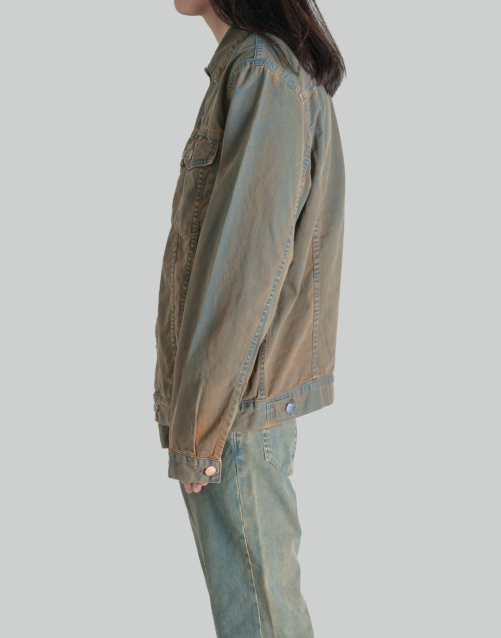 CLASSIC DENIM JACKET