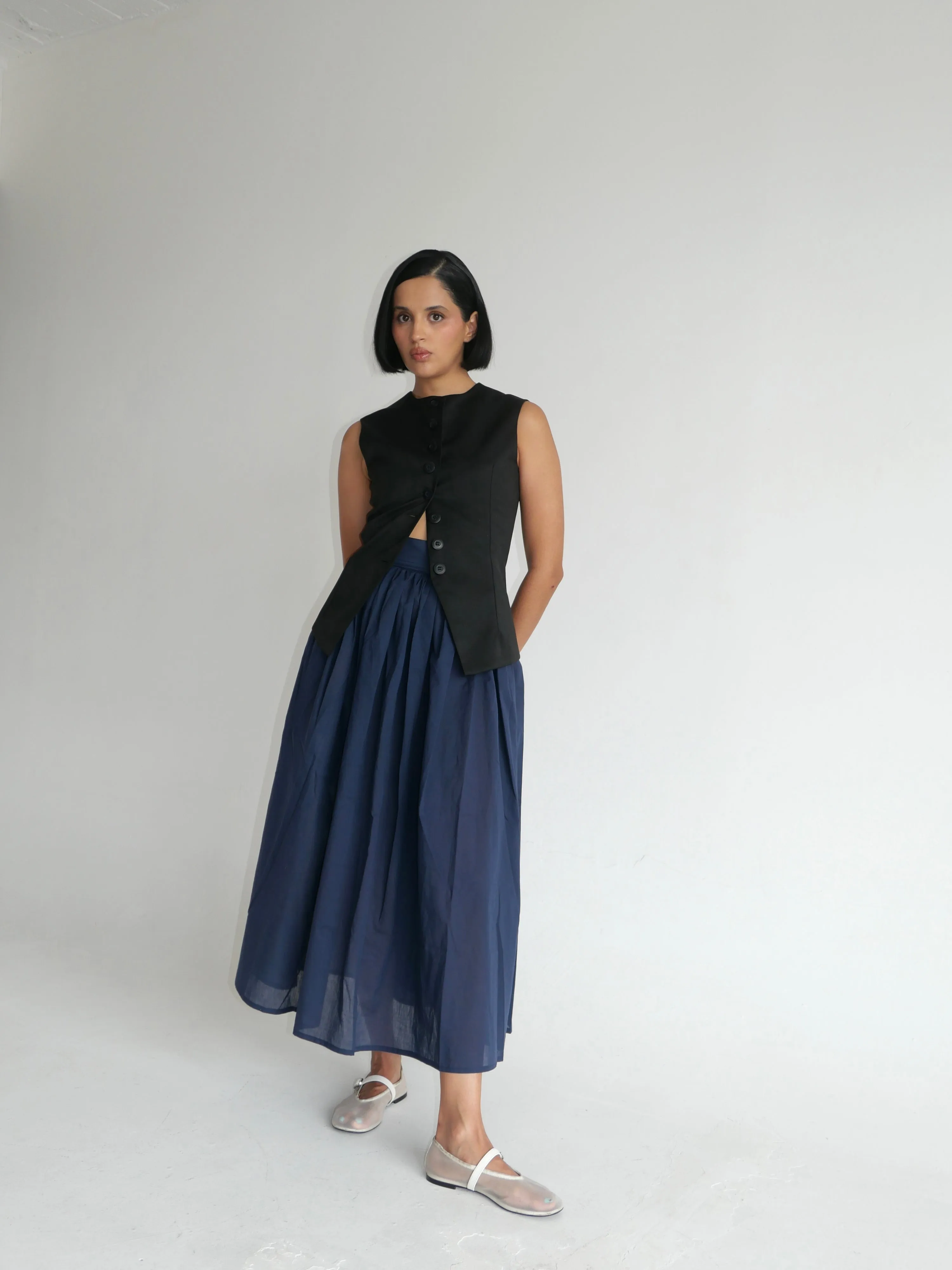 Midi Skirt in Navy