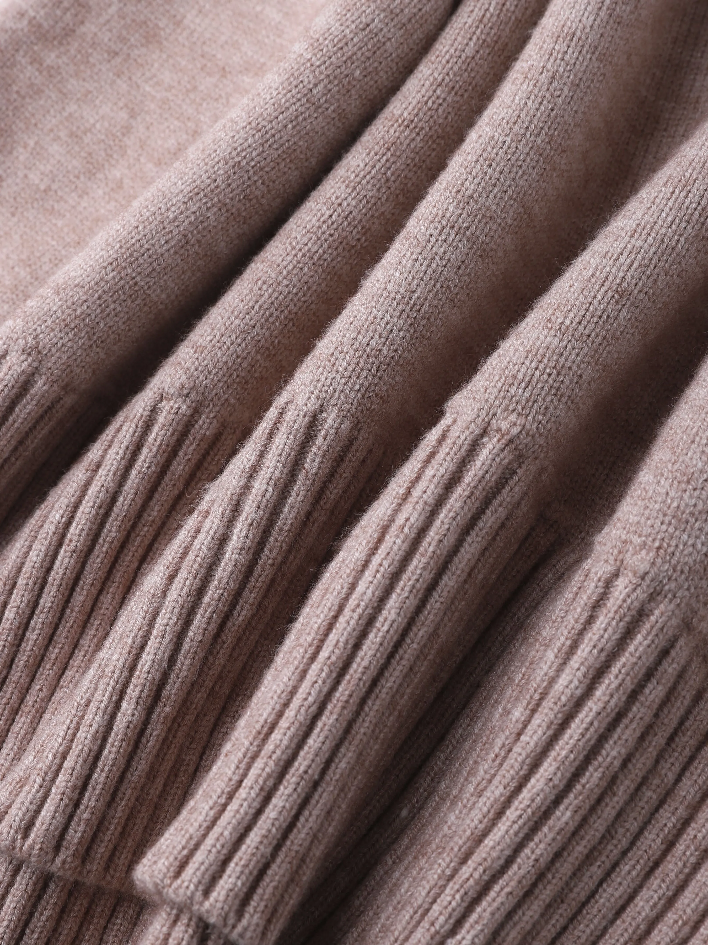 Thickened knitted sweater Loose turtleneck Pullover