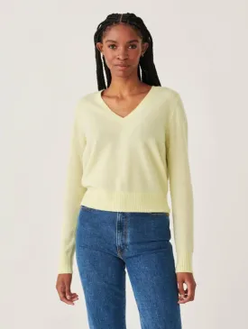 White   Warren - Cashmere Shrunken V-Neck in Soft Daisy
